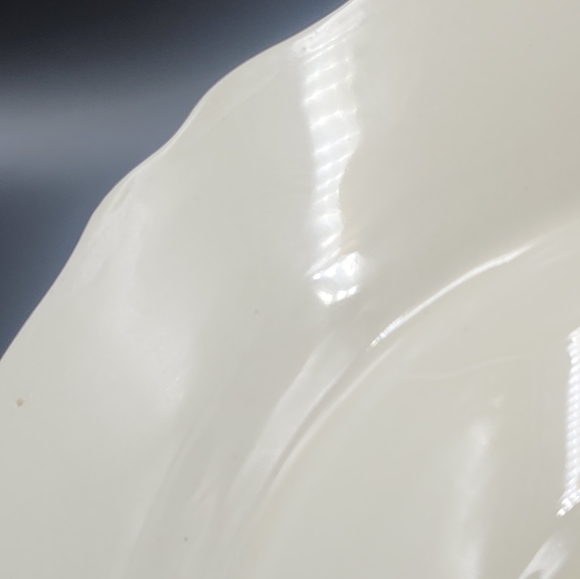 Grindley Creampetal Soup Bowl - Picture 10 of 13